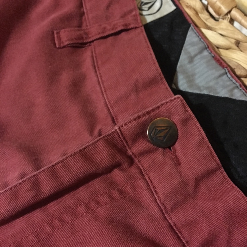 Salmon Volcom bootcut jeans